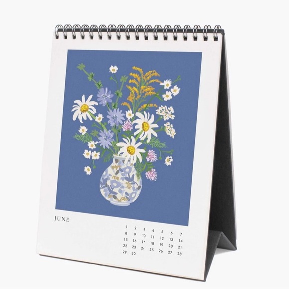 NWT Rifle Paper & Co 2025 Desk Calendar - Picture 7 of 15